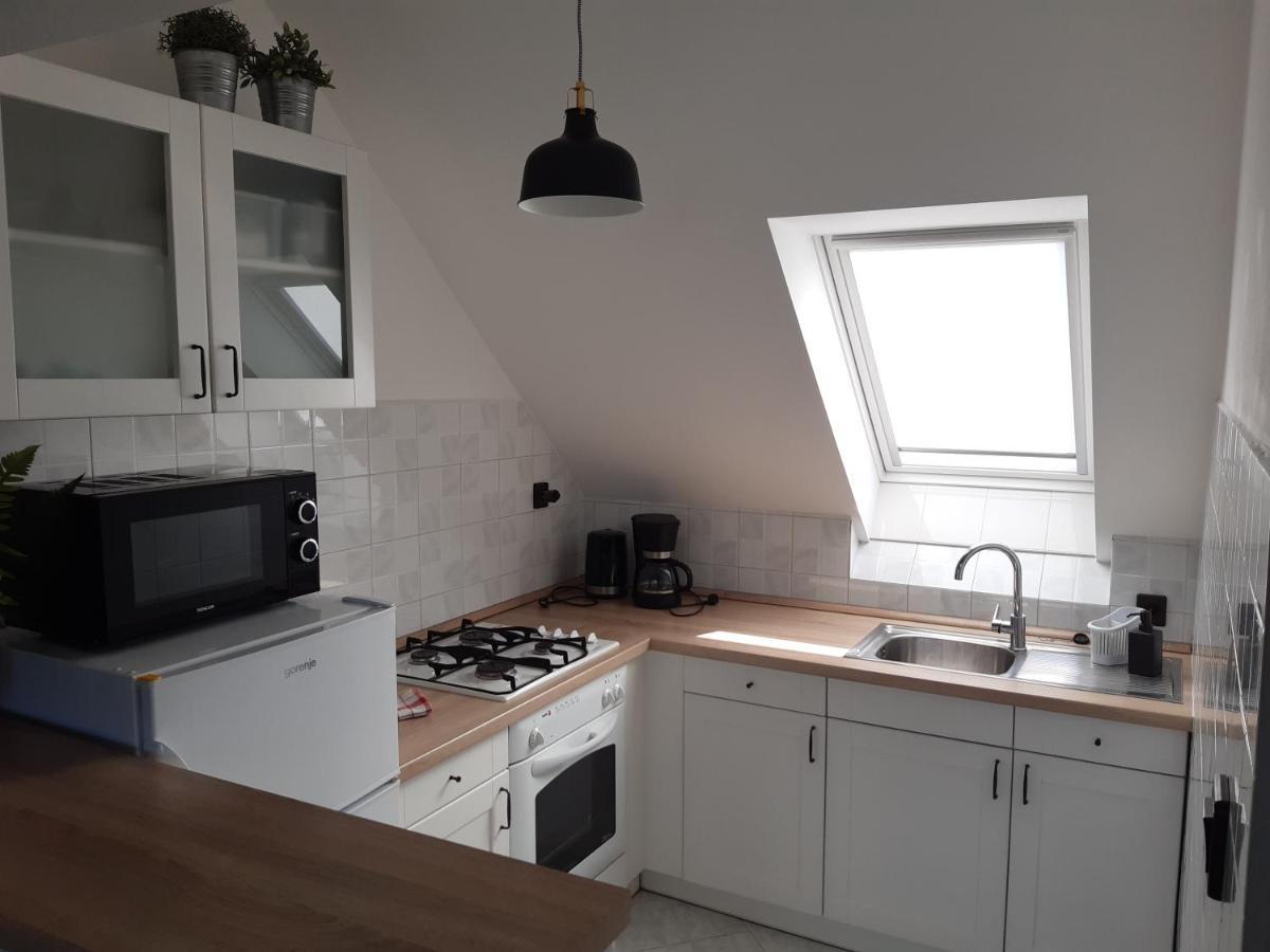 Apartman Soos -- Only For Relaxation, Not For Party! Шіофок Екстер'єр фото