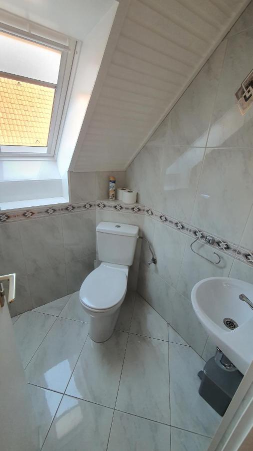 Apartman Soos -- Only For Relaxation, Not For Party! Шіофок Екстер'єр фото