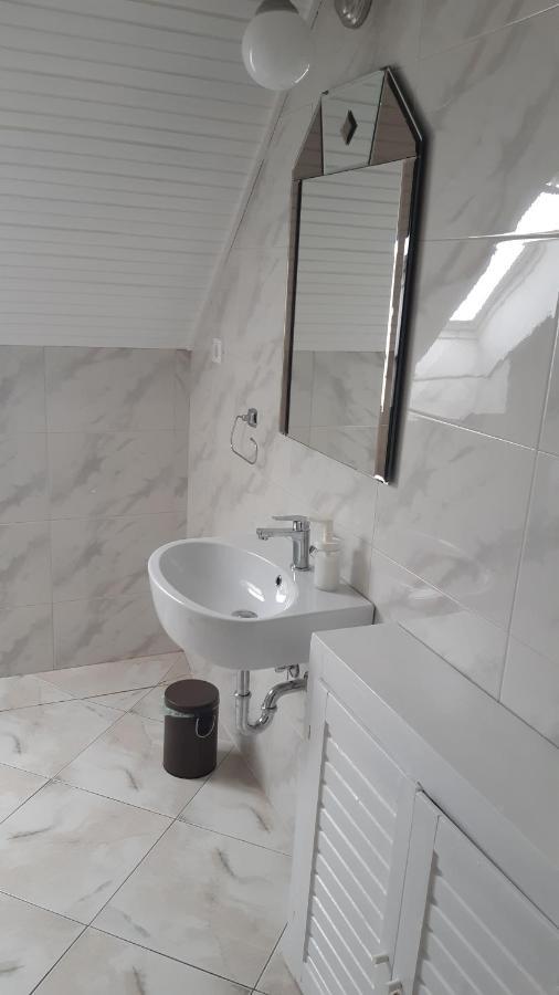 Apartman Soos -- Only For Relaxation, Not For Party! Шіофок Екстер'єр фото